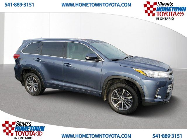 2017 Toyota Highlander For In Ontario Hometown 2017 Toyota Highlander Xle