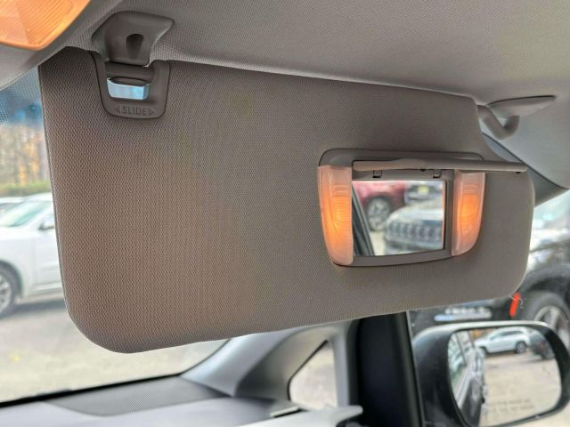 2017 Toyota Sienna XLE Premium AWD 7-Passenger (Natl)