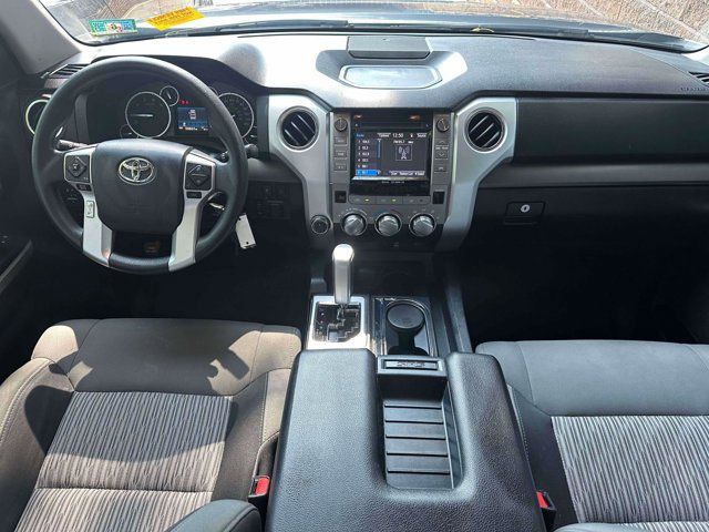 2017 Toyota Tundra 4WD SR5