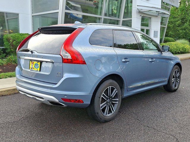 2017 Volvo XC60 Dynamic