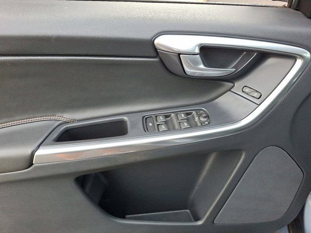 2017 Volvo XC60 Dynamic