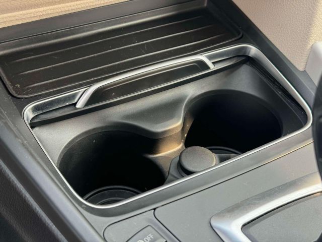 2018 BMW 3 Series 320i Sedan