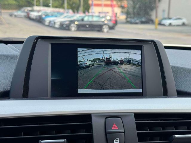 2018 BMW 3 Series 320i Sedan
