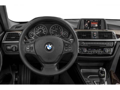 2018 BMW 3 Series 320i