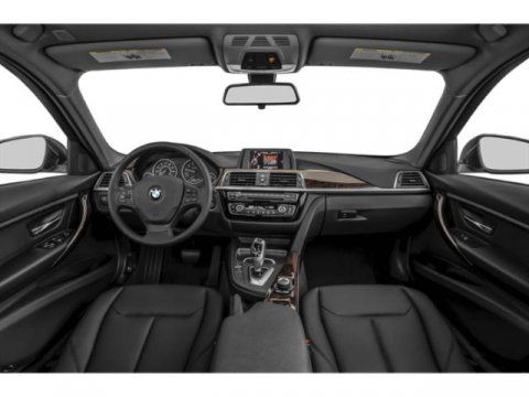 2018 BMW 3 Series 320i