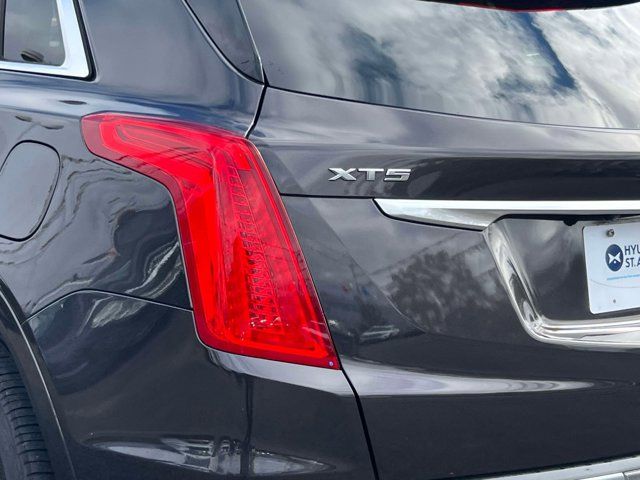 2018 Cadillac XT5 Luxury FWD 2018 Cadillac XT5 Luxury FWD