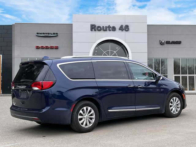 2018 Chrysler Pacifica Touring L FWD