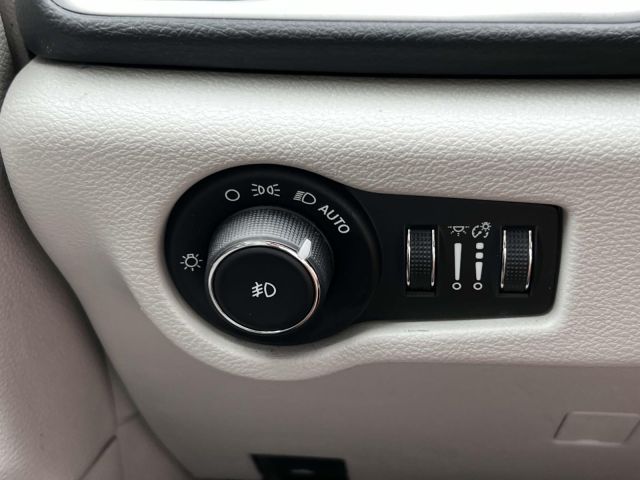 2018 Chrysler Pacifica Touring L FWD