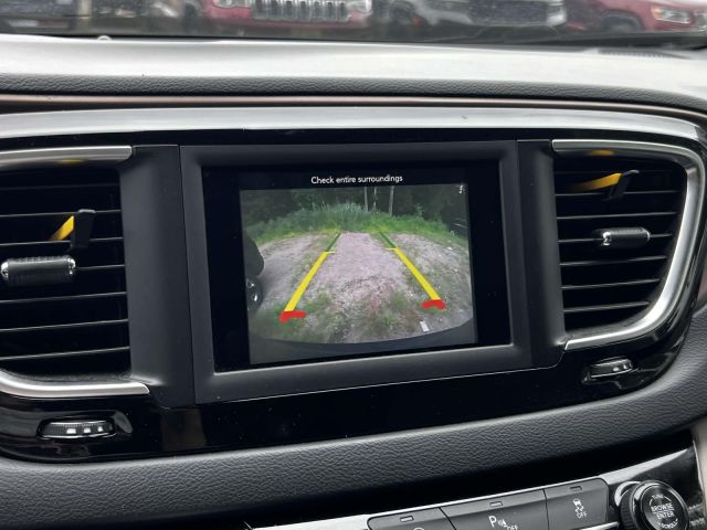 2018 Chrysler Pacifica Touring L FWD