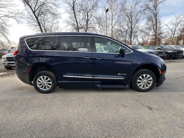 2018 Chrysler Pacifica Touring L Plus FWD 2018 Chrysler Pacifica Touring L Plus FWD