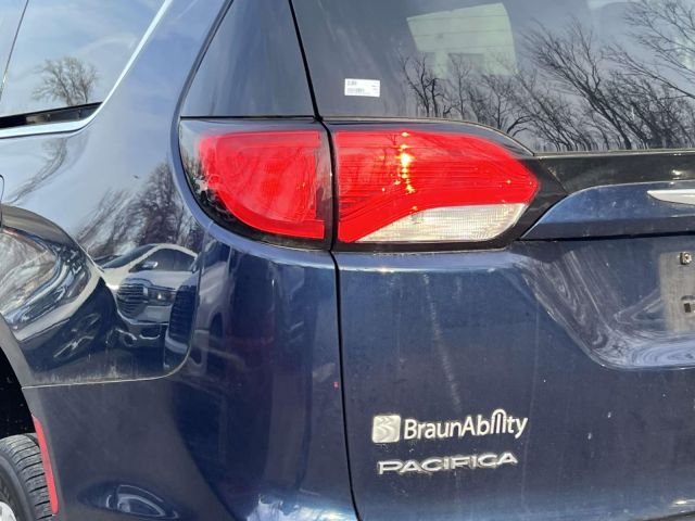 2018 Chrysler Pacifica Touring L Plus FWD 2018 Chrysler Pacifica Touring L Plus FWD