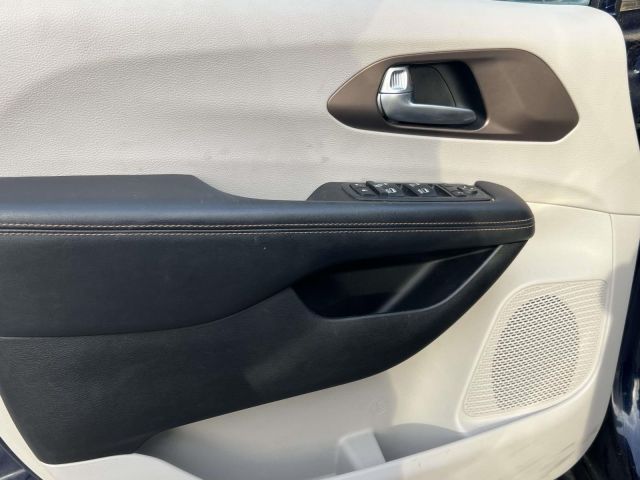 2018 Chrysler Pacifica Touring L Plus FWD 2018 Chrysler Pacifica Touring L Plus FWD