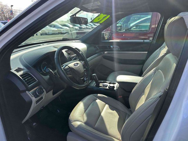 2018 Ford Explorer XLT 2018 Ford Explorer XLT