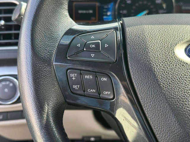 2018 Ford Explorer XLT 2018 Ford Explorer XLT