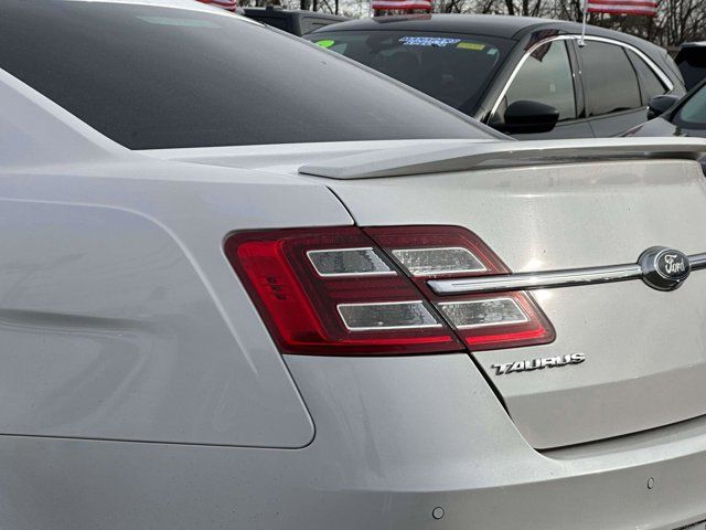 2018 Ford Taurus SHO 2018 Ford Taurus SHO