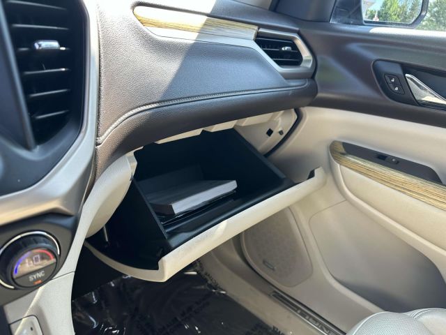 2018 GMC Acadia AWD 4dr Denali