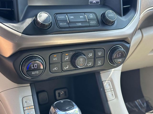2018 GMC Acadia AWD 4dr Denali