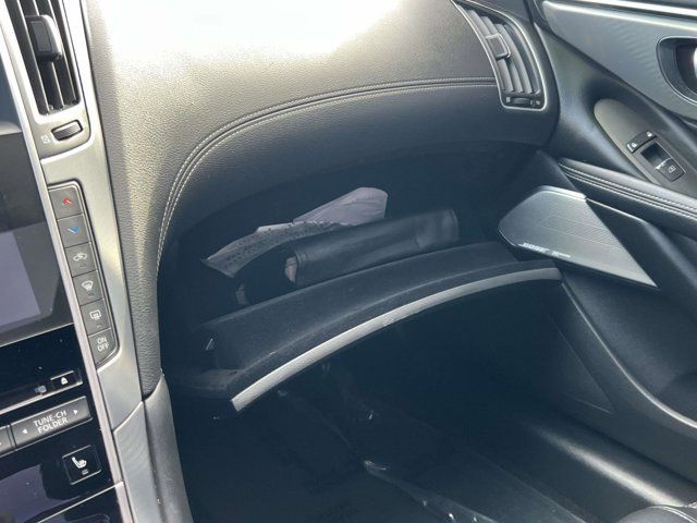 2018 INFINITI Q60 3.0t LUXE 2018 INFINITI Q60 3.0t LUXE