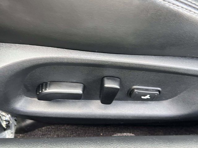 2018 INFINITI Q60 3.0t LUXE 2018 INFINITI Q60 3.0t LUXE