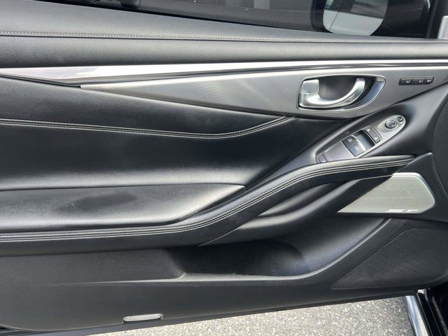 2018 INFINITI Q60 3.0t LUXE 2018 INFINITI Q60 3.0t LUXE