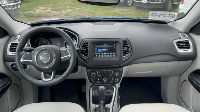2018 Jeep Compass Latitude FWD