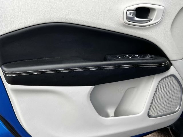 2018 Jeep Compass Latitude FWD