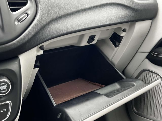 2018 Jeep Compass Latitude FWD