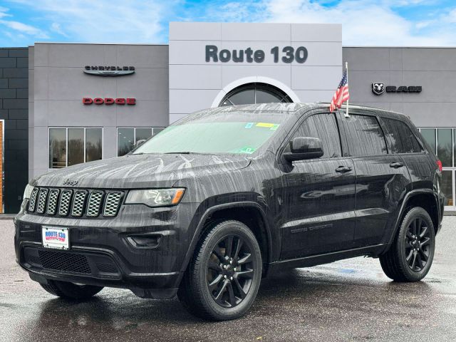 2018 Jeep Grand Cherokee Altitude 4x4 *Ltd Avail* 2018 Jeep Grand Cherokee Altitude 4x4 *Ltd Avail*