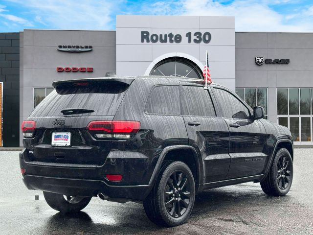 2018 Jeep Grand Cherokee Altitude 4x4 *Ltd Avail* 2018 Jeep Grand Cherokee Altitude 4x4 *Ltd Avail*