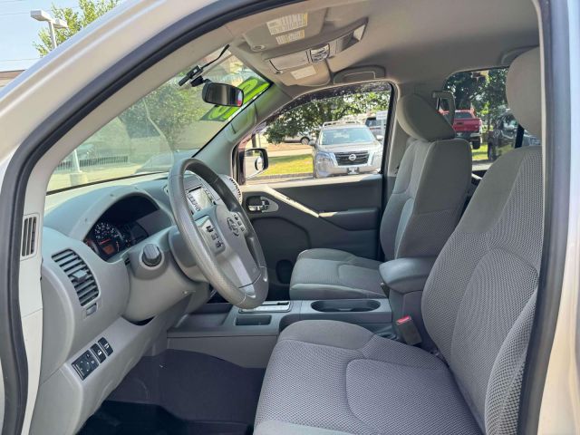 2018 Nissan Frontier Crew Cab 4x4 SV V6 Auto