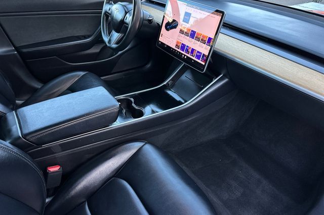 2018 Tesla Model 3 Long Range 2018 Tesla Model 3 Long Range