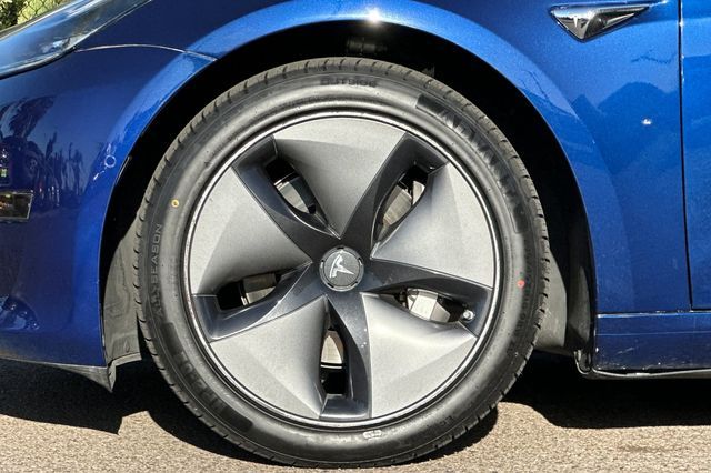 2018 Tesla Model 3 Long Range 2018 Tesla Model 3 Long Range