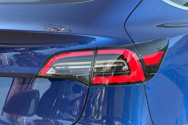 2018 Tesla Model 3 Long Range 2018 Tesla Model 3 Long Range