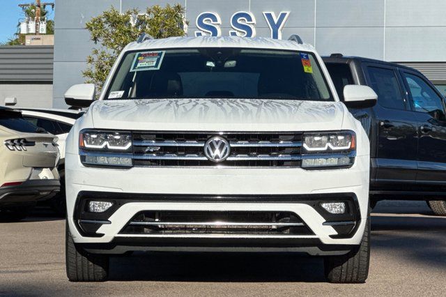 2018 Volkswagen Atlas 3.6L V6 SE w/Technology Pre-Owned 2018 Volkswagen Atlas 3.6L V6 SE w/Technology Pre-Owned