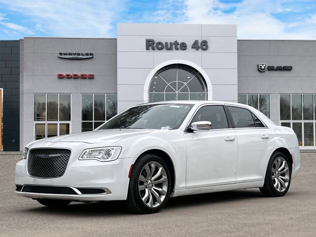 2019 Chrysler 300 Touring RWD