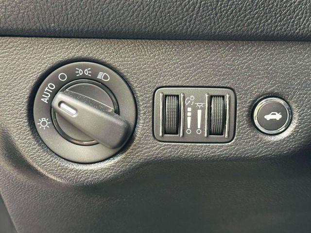 2019 Dodge Challenger R/T Scat Pack RWD