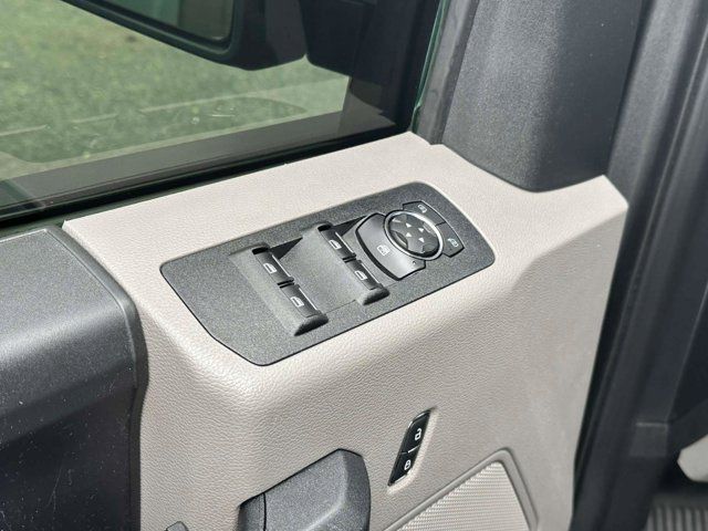 2019 Ford F-150 XL 4WD SuperCrew 5.5 Box 2019 Ford F-150 XL 4WD SuperCrew 5.5 Box