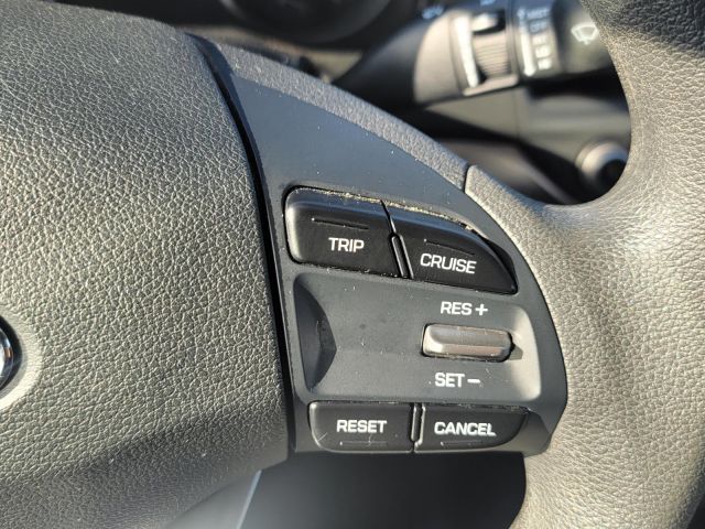 2019 Hyundai Elantra SE Auto