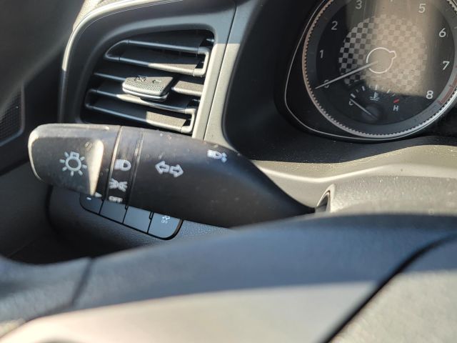 2019 Hyundai Elantra SE Auto