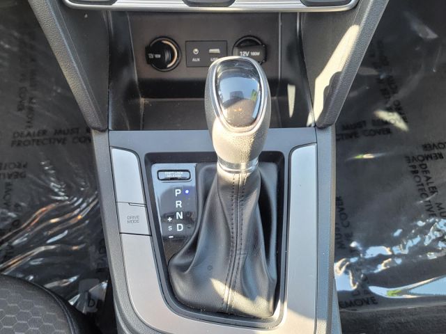 2019 Hyundai Elantra SE Auto