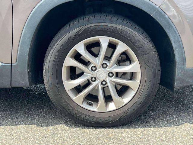 2019 Hyundai Santa Fe SEL 2.4L Auto AWD