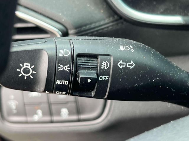 2019 Hyundai Santa Fe SEL 2.4L Auto AWD