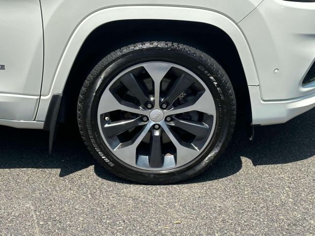2019 Jeep Cherokee Overland 4x4