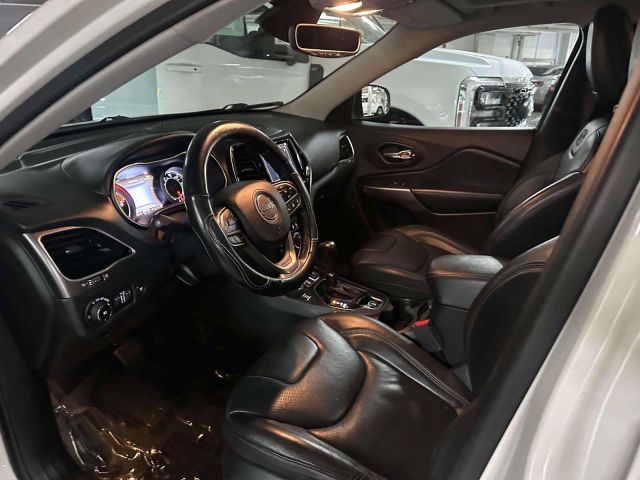 2019 Jeep Cherokee Overland 4x4