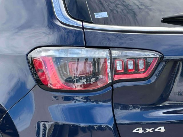 2019 Jeep Compass Latitude 4x4 2019 Jeep Compass Latitude 4x4