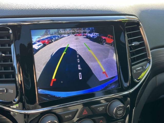 2019 Jeep Grand Cherokee Upland 4x4 2019 Jeep Grand Cherokee Upland 4x4