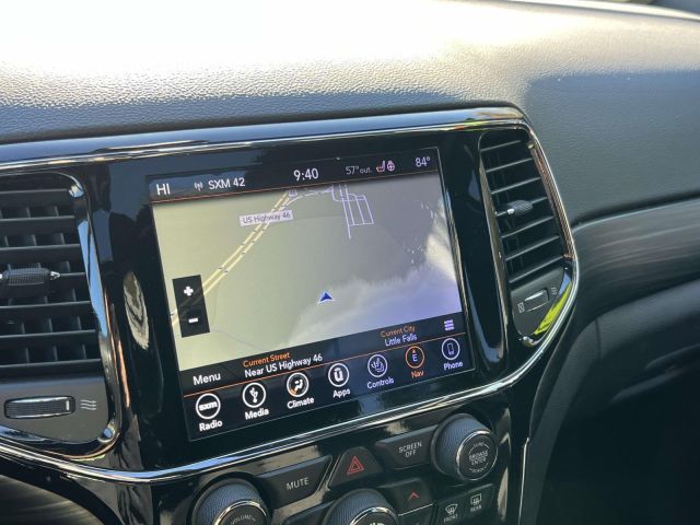 2019 Jeep Grand Cherokee Upland 4x4 2019 Jeep Grand Cherokee Upland 4x4