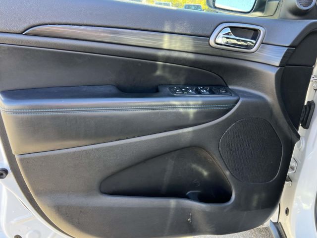 2019 Jeep Grand Cherokee Upland 4x4 2019 Jeep Grand Cherokee Upland 4x4