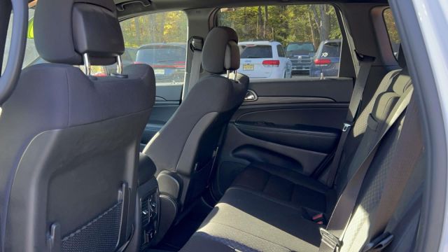 2019 Jeep Grand Cherokee Upland 4x4 2019 Jeep Grand Cherokee Upland 4x4