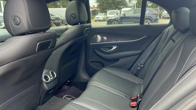 2019 Mercedes-Benz E-Class E 300 4MATIC Sedan